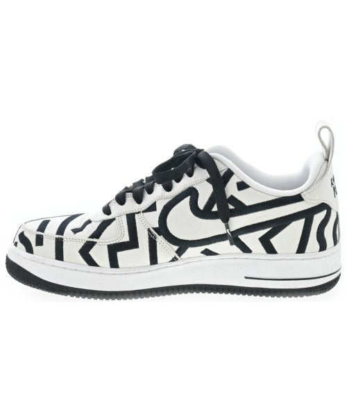 NIKE รองเท้าผ้าใบ