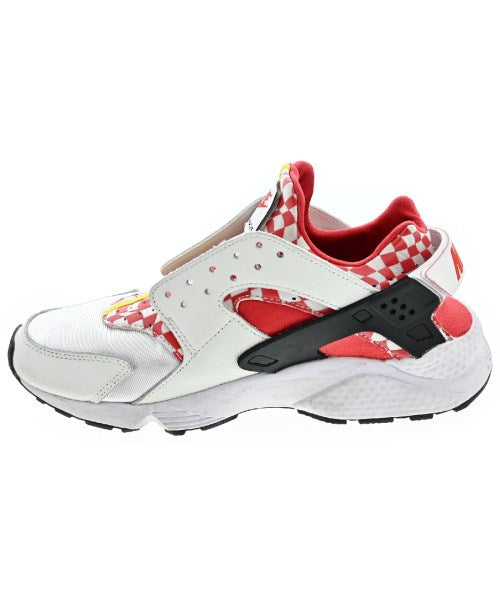 NIKE รองเท้าผ้าใบ