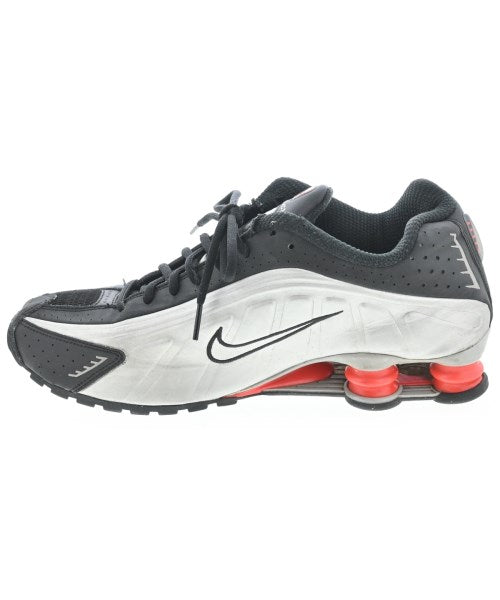 NIKE รองเท้าผ้าใบ