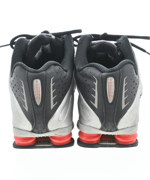 NIKE รองเท้าผ้าใบ