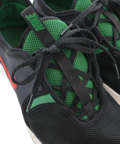 NIKE รองเท้าผ้าใบ