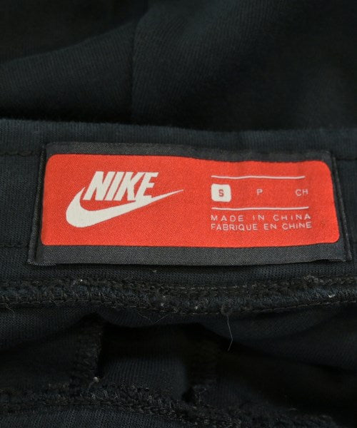 NIKE กางเกงขาสั้น