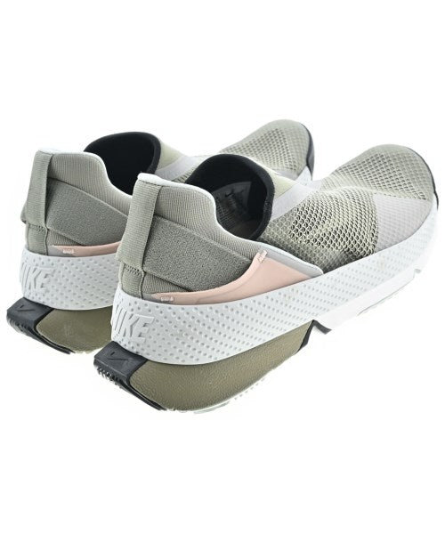 NIKE รองเท้าผ้าใบ