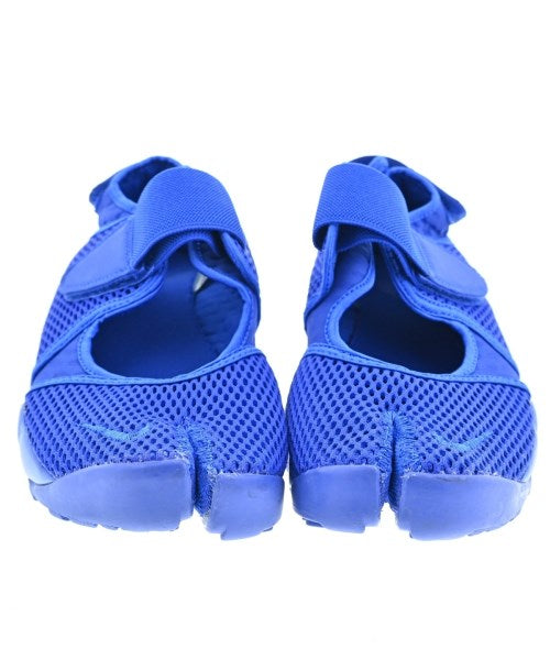NIKE รองเท้าผ้าใบ
