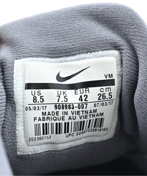 NIKE รองเท้าผ้าใบ