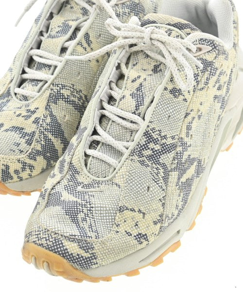 NIKE รองเท้าผ้าใบ