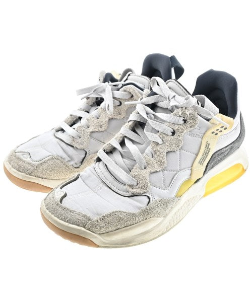 NIKE รองเท้าผ้าใบ