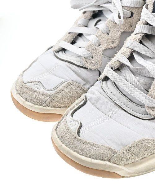 NIKE รองเท้าผ้าใบ