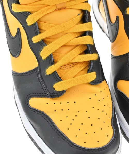 NIKE รองเท้าผ้าใบ
