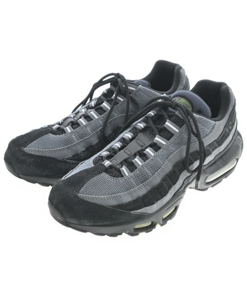 NIKE รองเท้าผ้าใบ
