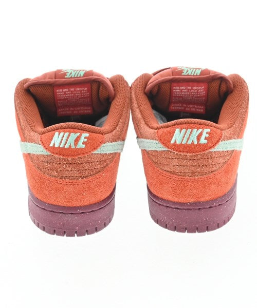 NIKE รองเท้าผ้าใบ