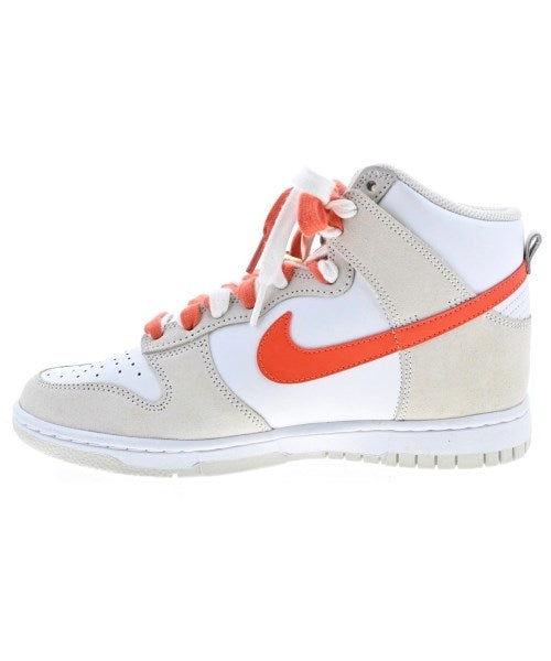 NIKE รองเท้าผ้าใบ