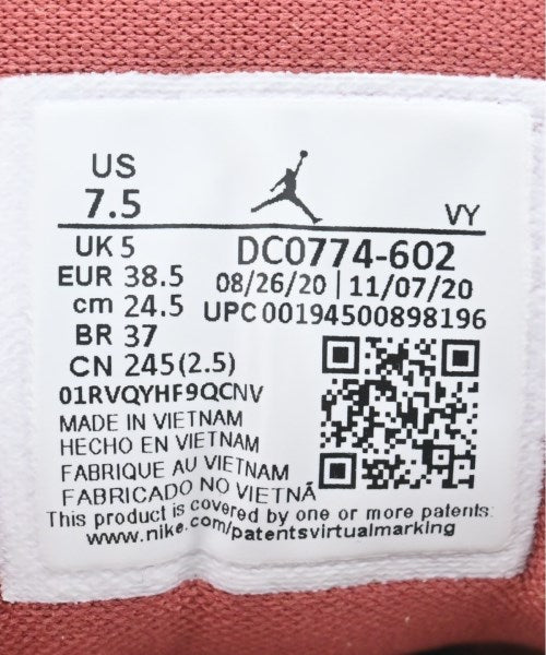 NIKE รองเท้าผ้าใบ