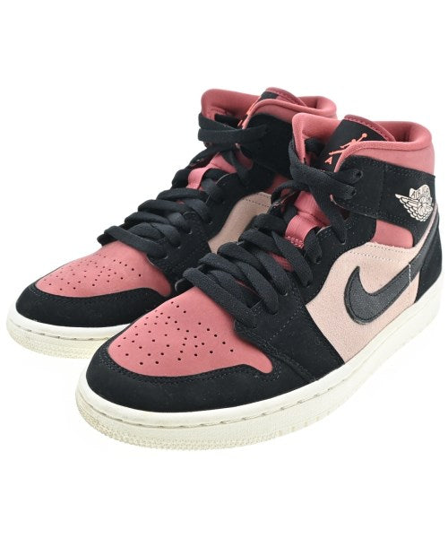 NIKE รองเท้าผ้าใบ