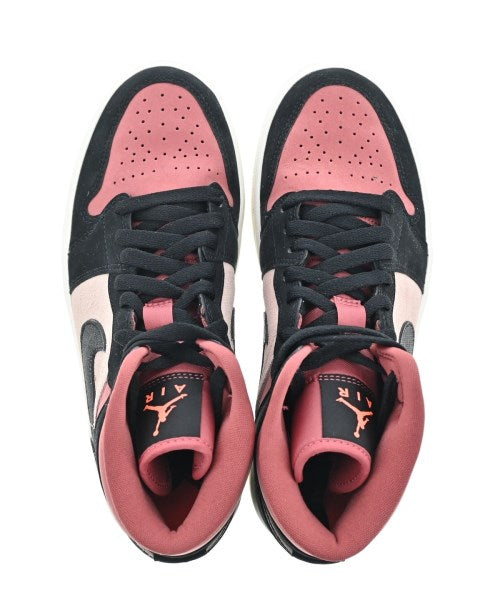 NIKE รองเท้าผ้าใบ