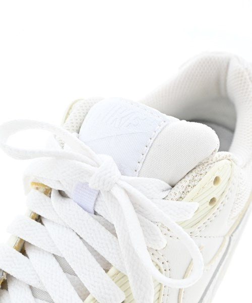 NIKE รองเท้าผ้าใบ