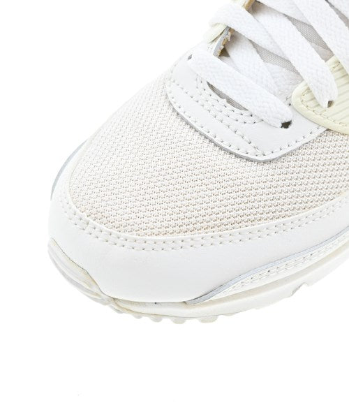 NIKE รองเท้าผ้าใบ