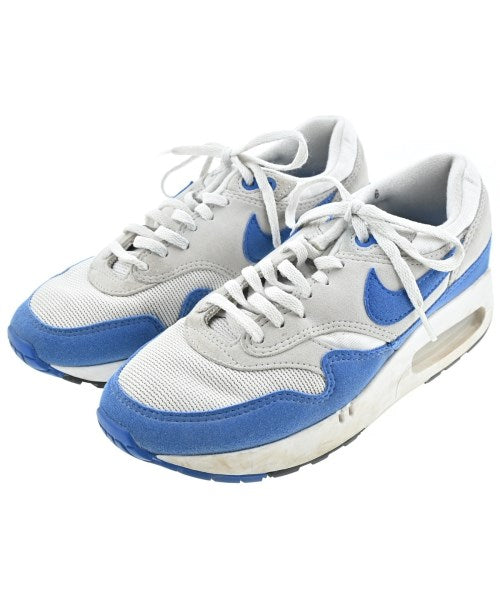 NIKE รองเท้าผ้าใบ