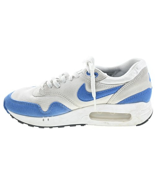 NIKE รองเท้าผ้าใบ