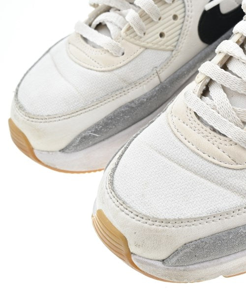 NIKE รองเท้าผ้าใบ