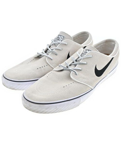 NIKE รองเท้าผ้าใบ