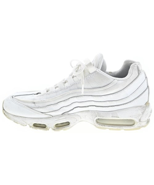 NIKE รองเท้าผ้าใบ
