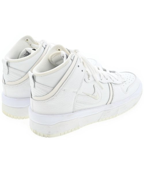 NIKE รองเท้าผ้าใบ