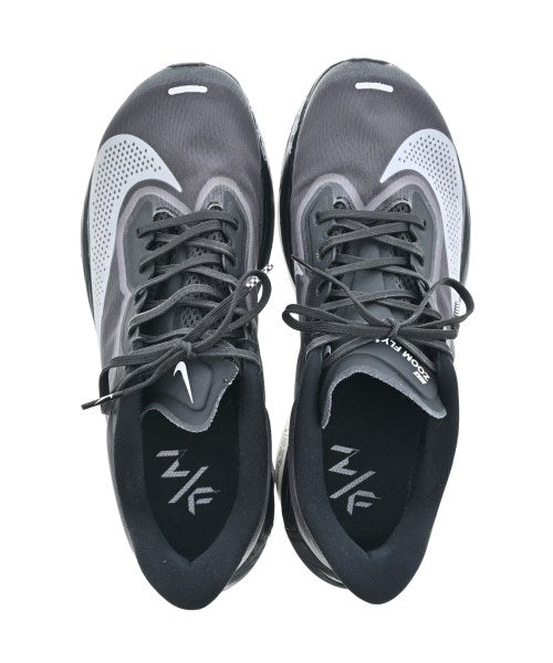 NIKE รองเท้าผ้าใบ