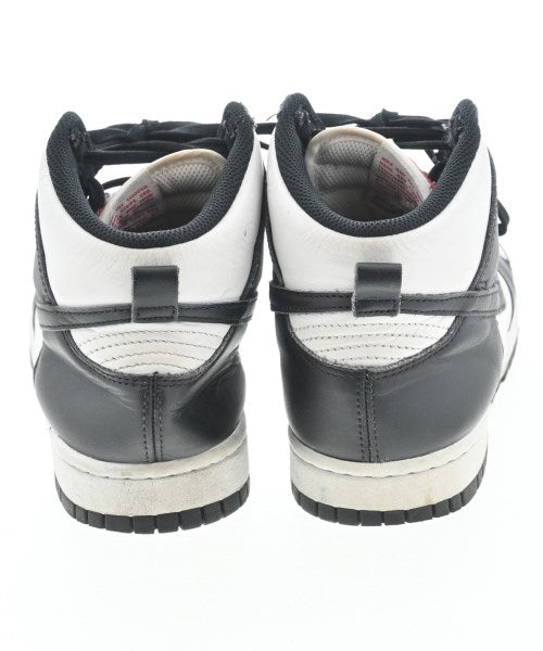 NIKE รองเท้าผ้าใบ
