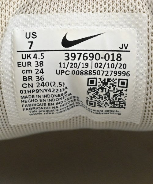 NIKE รองเท้าผ้าใบ