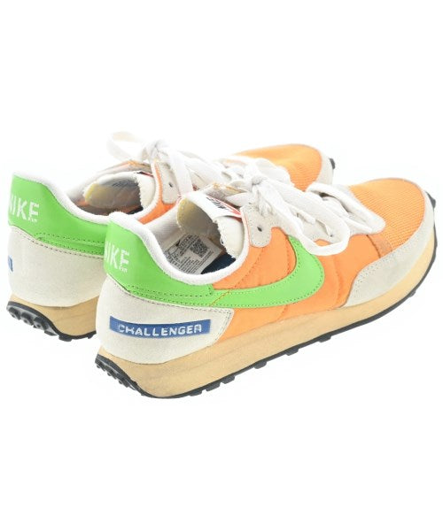 NIKE รองเท้าผ้าใบ