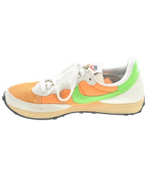 NIKE รองเท้าผ้าใบ