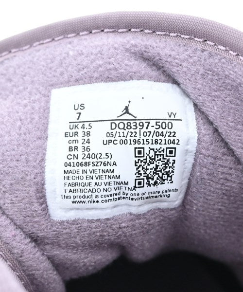 NIKE รองเท้าผ้าใบ