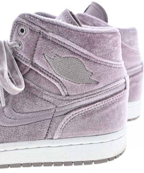 NIKE รองเท้าผ้าใบ