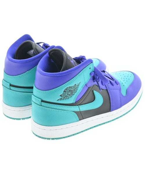 NIKE รองเท้าผ้าใบ