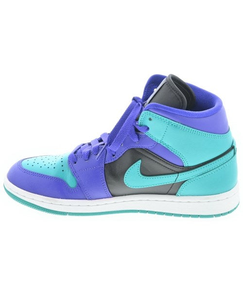 NIKE รองเท้าผ้าใบ