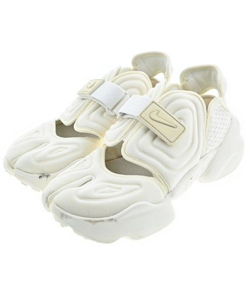 NIKE รองเท้า อื่น