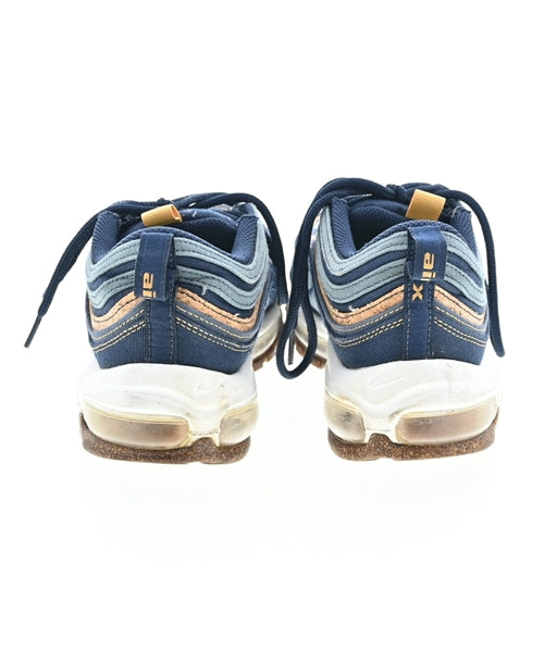 NIKE รองเท้าผ้าใบ
