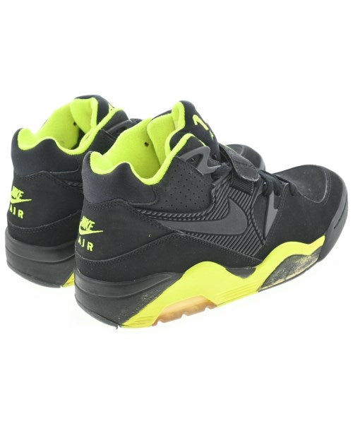 NIKE รองเท้าผ้าใบ