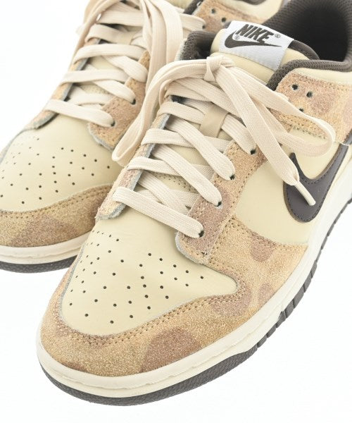 NIKE รองเท้าผ้าใบ