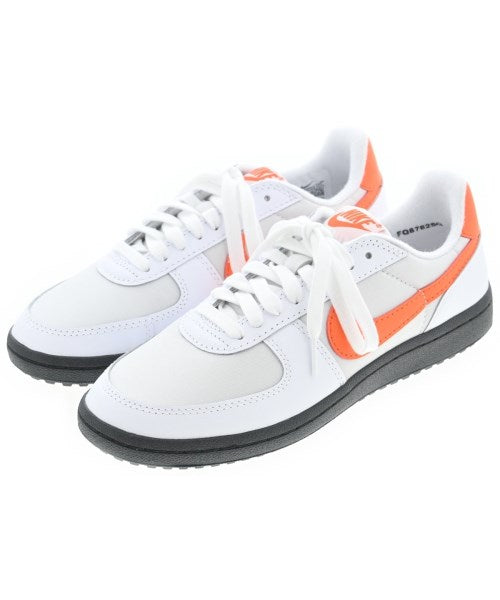 NIKE รองเท้าผ้าใบ