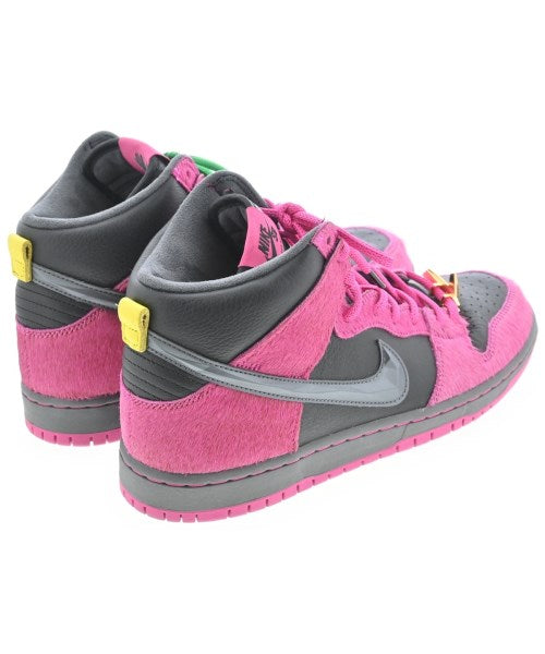 NIKE รองเท้าผ้าใบ