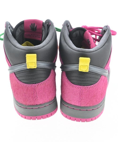 NIKE รองเท้าผ้าใบ