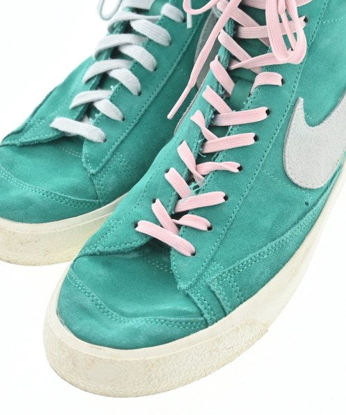 NIKE รองเท้าผ้าใบ