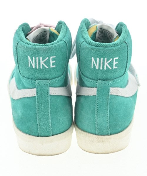 NIKE รองเท้าผ้าใบ