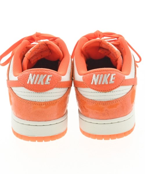NIKE รองเท้าผ้าใบ