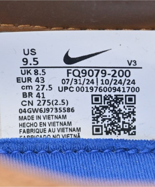 NIKE รองเท้าผ้าใบ