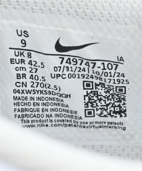 NIKE รองเท้าผ้าใบ
