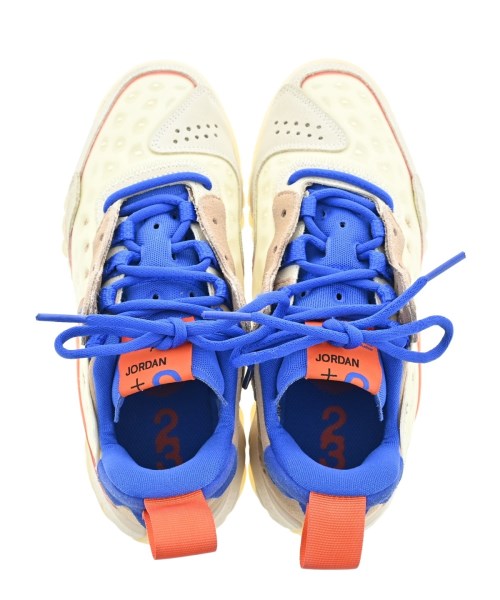 NIKE รองเท้าผ้าใบ