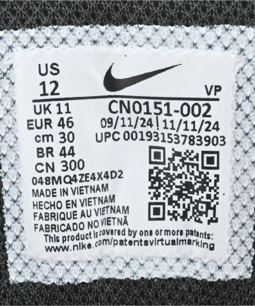NIKE รองเท้าผ้าใบ